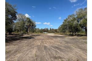 17618 286th Street, Okeechobee, FL 34972 - MLS#R11142049