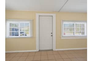 964 W Lakewood Road, West Palm Beach, FL 33405 - MLS#R11142129