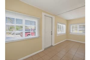 964 W Lakewood Road, West Palm Beach, FL 33405 - MLS#R11142129