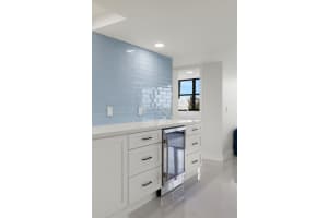 5600 N Flagler Drive 207, West Palm Beach, FL 33407 - MLS#R11142193