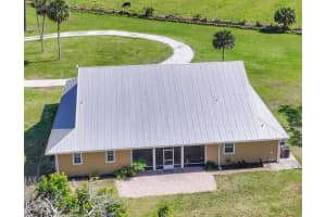 6045 21st Street, Vero Beach, FL 32968 - MLS#R11142198