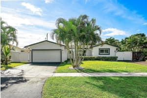 124 Oregon Lane, Boca Raton, FL 33487 - MLS#R11142233