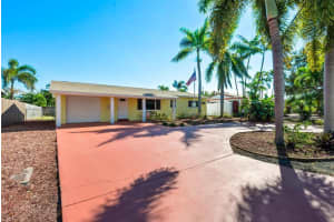 16 SE 8th Terrace, Deerfield Beach, FL 33441 - MLS#R11142239