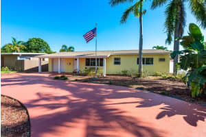 16 SE 8th Terrace, Deerfield Beach, FL 33441 - MLS#R11142239