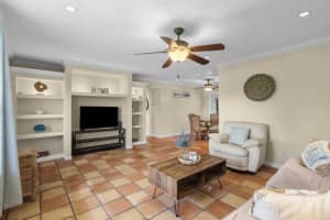 991 SE Walters Terrace, Port Saint Lucie, FL 34983 - MLS#R11142245