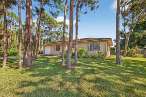6012 Hickory Drive, Fort Pierce, FL 34982 - MLS#R11142252