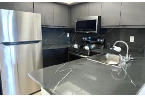 752 Executive Center Drive, West Palm Beach, FL 33401 - MLS#R11142263