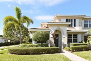 135 Evergrene Parkway 1-c, Palm Beach Gardens