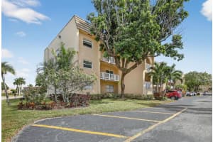 9320 Sunrise Lakes Boulevard 107, Sunrise, FL 33322 - MLS#R11142270