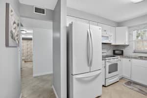 9320 Sunrise Lakes Boulevard 107, Sunrise, FL 33322 - MLS#R11142270