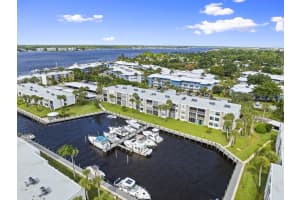 1950 SW Palm City Road 6-105, Stuart, FL 34994 - MLS#R11142307