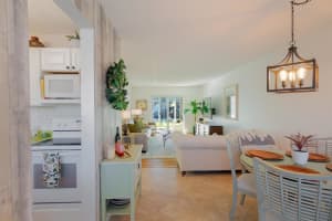 2164 NE 1st Way 105, Boynton Beach, FL 33435 - MLS#R11142313