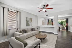 689 Carriage Lake Way, Vero Beach, FL 32968 - MLS#R11142320