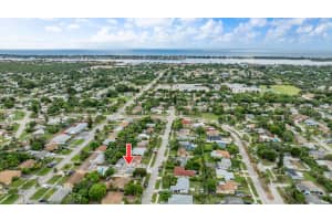 201 28th Court, Boynton Beach, FL 33435 - MLS#R11142343