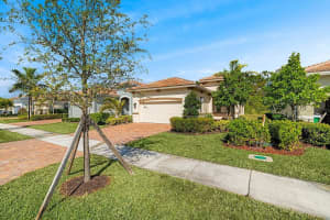 11569 Visconti Way, Port Saint Lucie, FL 34986 - MLS#R11142394