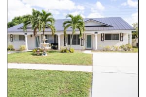 1322 Riverside Circle 1322, Wellington