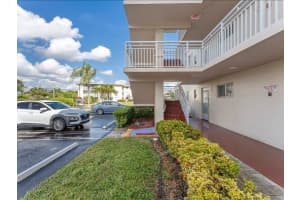 2724 N Garden Drive 204, Lake Worth, FL 33461 - MLS#R11142415