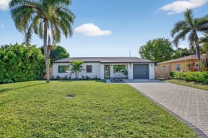 254 NE 20th Street, Delray Beach, FL 33444 - MLS#R11142473