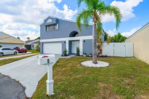 5 Compton Way, Boynton Beach, FL 33426 - MLS#R11142504