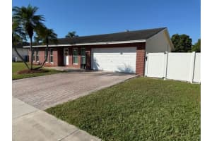 177 Dove Circle, Royal Palm Beach, FL 33411 - MLS#R11142509