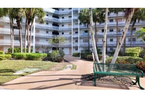 4640 Lucerne Lakes Boulevard 502, Lake Worth, FL 33467 - MLS#R11142547