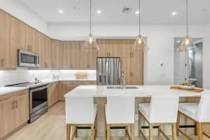 112 Royal Palm Circle, Tequesta, FL 33469 - MLS#R11142582