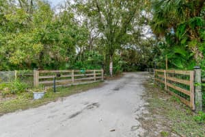 5782 Russakis Road, Fort Pierce, FL 34951 - MLS#R11142590