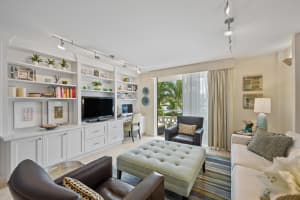 139 Sunrise Avenue 205, Palm Beach, FL 33480 - MLS#R11142639