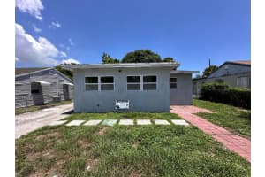 840 W 1st Street, Riviera Beach, FL 33404 - MLS#R11142681