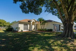 2201 SE Carnation Road, Port Saint Lucie, FL 34952 Sold 12/29/25