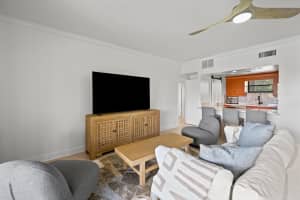 11842 Pebblewood Drive 202, Wellington, FL 33414 - MLS#R11142749