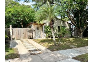 MLS# R11142768, West Palm Beach, Florida 33401