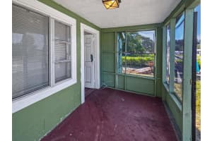 518 N 15th Street, Fort Pierce, FL 34950 - MLS#R11142771