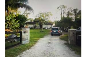 13706 44th Place, West Palm Beach, FL 33411 - MLS#R11142787