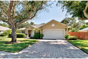 6770 49th Court, Vero Beach, FL 32967 - MLS#R11142806