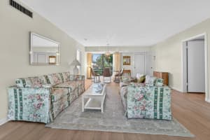 6 Concourse Drive, Jupiter, FL 33469 - MLS#R11142824