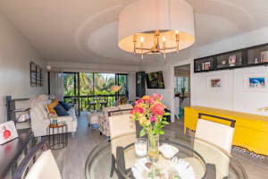 2550 Presidential Way, West Palm Beach, FL 33401 - MLS#R11142828