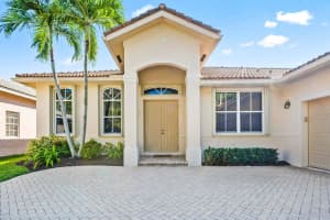 1366 Crossbill Court, Weston, FL 33327 - MLS#R11142830