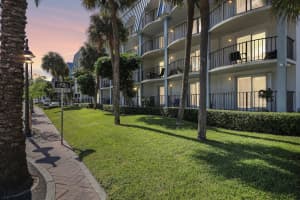 3909 N Ocean Boulevard 115, Fort Lauderdale, FL 33308 - MLS#R11142832