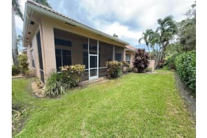 10060 Armani Drive Boynton Beach, FL 33437 - Off Market