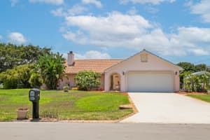 3034 SE Dalhart Road, Port Saint Lucie, FL 34952 - MLS#R11142853