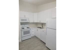 17380 Nw 69th Court 506, Hialeah