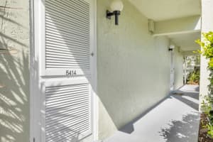 2400 Ocean Drive, Fort Pierce, FL 34949 - MLS#R11142875