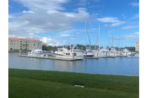 14 Harbour Isle Drive W 106, Fort Pierce, FL 34949 - MLS#R11142884