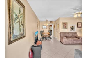2542 Federal Highway, Boynton Beach, FL 33435 - MLS#R11142888