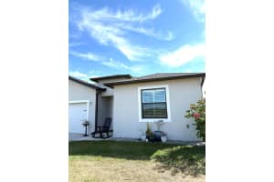 1068 E Bass Court, Labelle, FL 33935 - MLS#R11142891