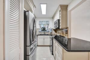 1050 13th Street, Boca Raton, FL 33486 - MLS#R11142904