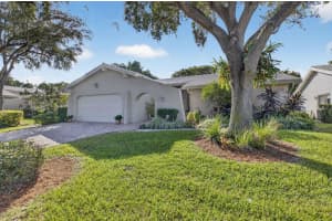 5656 Pinecrest Circle, Boca Raton, FL 33433 - MLS#R11142950