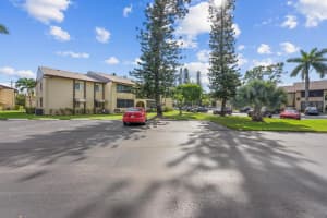 313 Pine Ridge Circle Circle C-2, Greenacres, FL 33463 - MLS#R11142955