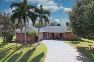 2142 Sw Jaguar Avenue, Port Saint Lucie